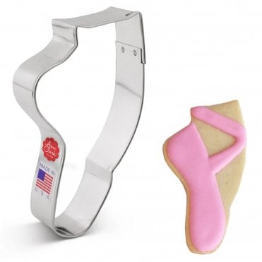 Ballet Slipper Cookie Cutter – Tip-Toe into Sweetness