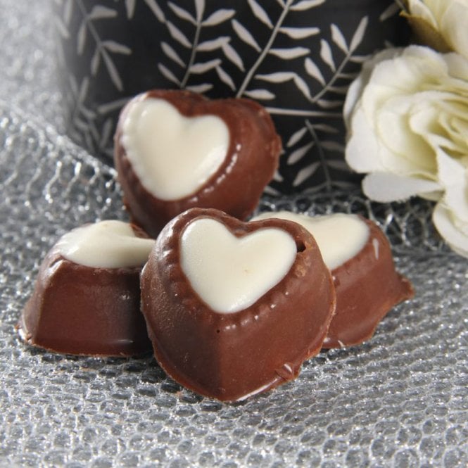 BWB Premium Dotted Heart Elegance Chocolate Mould - 15 Cavity - Simple Chocolate Mould