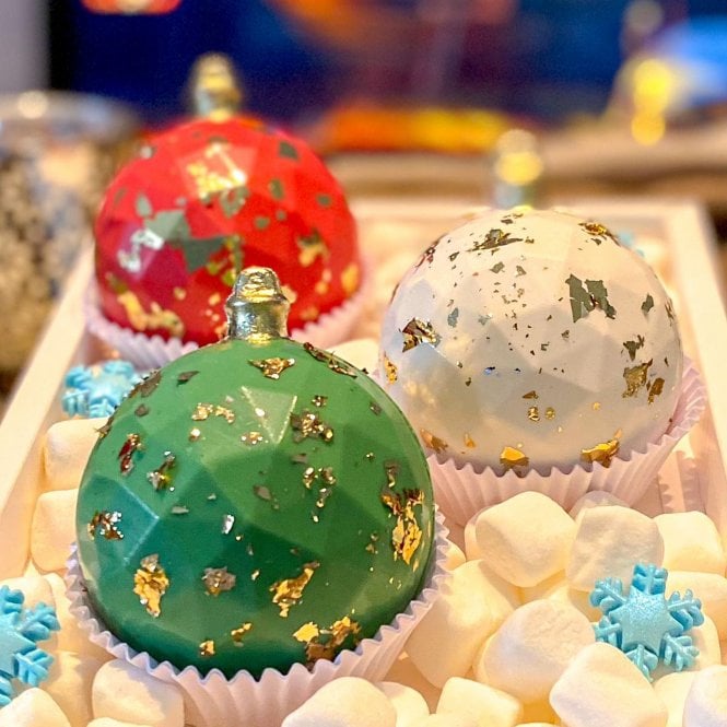 BWB Premium Geometric Christmas Ball Elegance - 60mm - 4 Cavity - Special Chocolate Mould