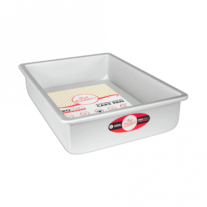 Fat Daddios Ultimate Bake Pro: Seamless Anodized Oblong Cake Tin for Perfect Cakes!