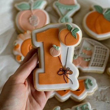 Mini Peach Stamp & Cutter