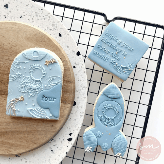 Sarah Maddison Outer this world - Cookie Stamp