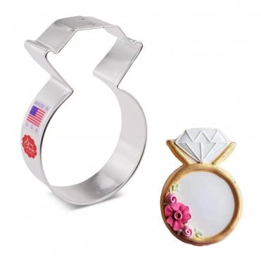 Sparkling Diamond Ring Cookie Cutter – For Dazzling Treats