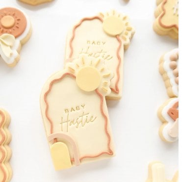 Wavy Sunshine Border Design Debosser & Cutter